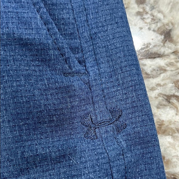 Under Armour Men's Navy Flat Front Golf Shorts - Picture 3 of 8